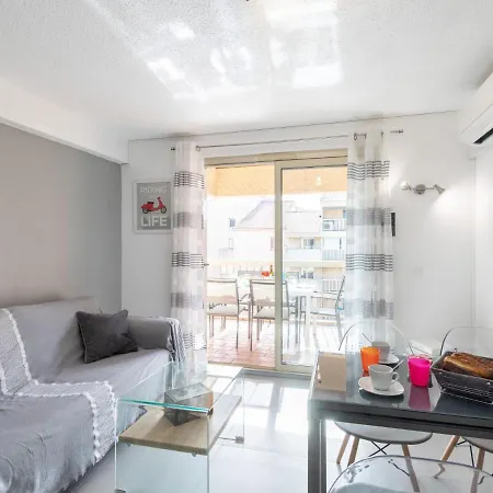 Lägenhet Domaine Du Preconil By Interhome